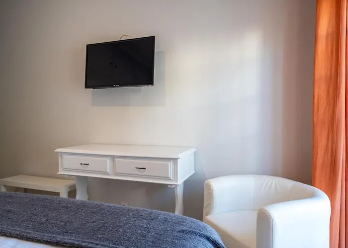 Ensuite 4 Laranja Rochedo Traseiras בית הארחה *